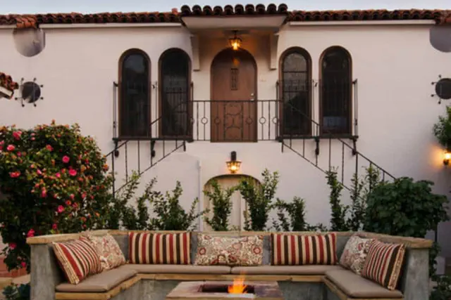 Photo 1 - Casa Del Mar Inn