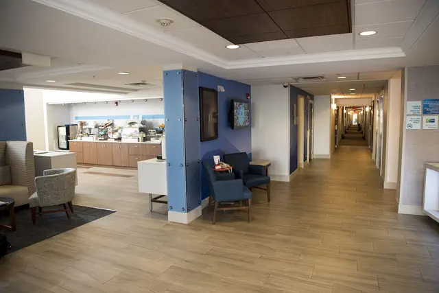 Photo 1 - Holiday Inn Express Hotel & Suites Lexington-Downtown by IHG