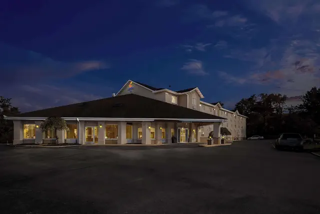 Photo 1 - Comfort Inn Painesville - Concord