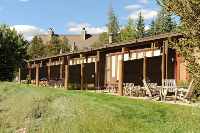Photo 1 - Evergreen Condominiums by Vail Resorts