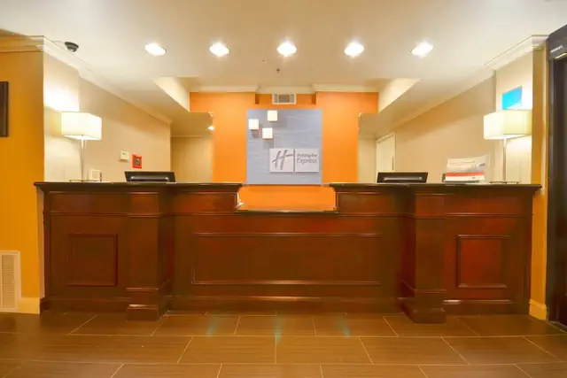 Photo 1 - Holiday Inn Express Hotel & Suites Pine Bluff / Pines Mall by IHG
