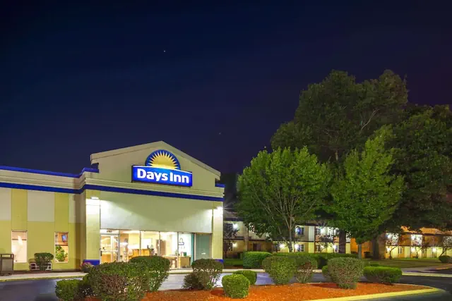 Photo 1 - Days Inn by Wyndham Portage/Indiana Dunes National Park