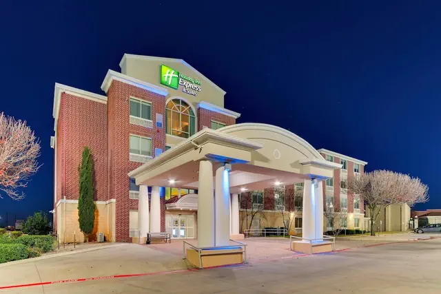 Photo 1 - Holiday Inn Express & Suites Lake Worth by IHG