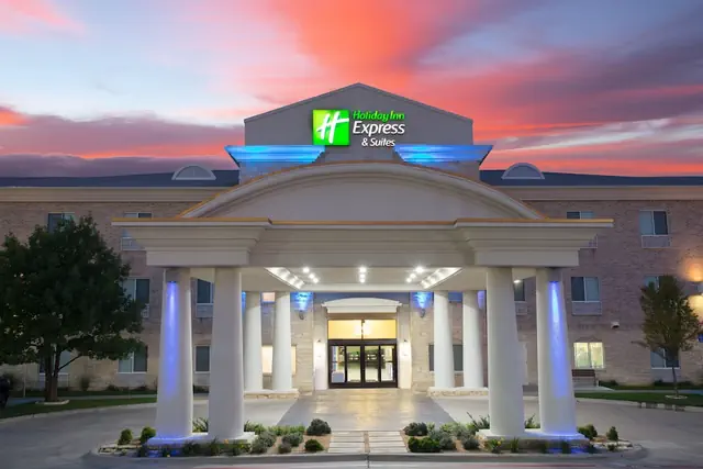 Photo 1 - Holiday Inn Express & Suites Amarillo by IHG