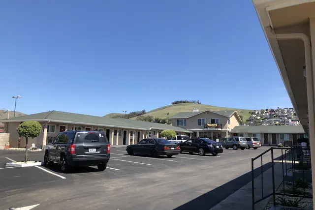 Photo 1 - SurfSide Stay Morro Bay