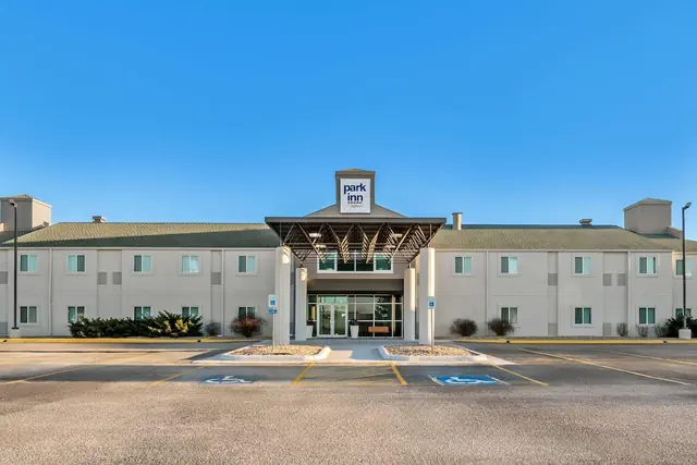 Photo 1 - Park Inn by Radisson, Grand Island I-80