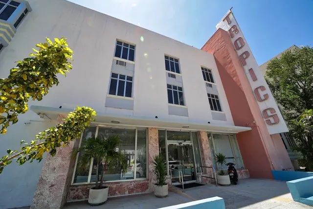 Photo 1 - Tropics Hotel