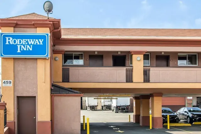 Photo 1 - Rodeway Inn Jersey City North