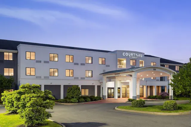 Photo 1 - Courtyard by Marriott Kingston