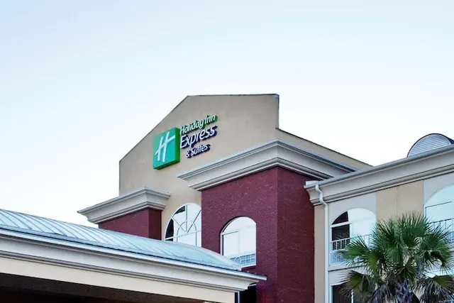 Photo 1 - Holiday Inn Express Hotel & Suites Camden-I20 (Hwy 521) by IHG