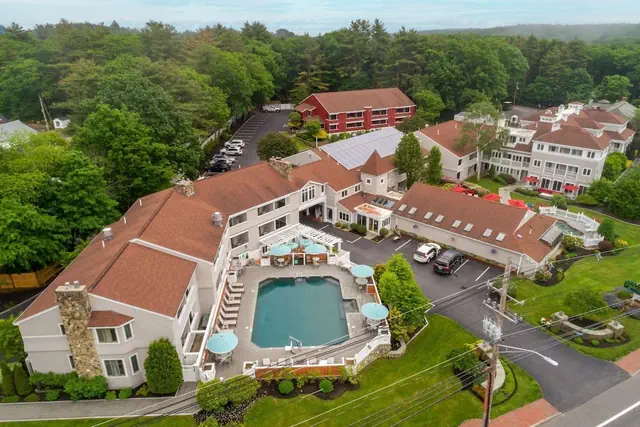 Photo 1 - The Meadowmere Resort