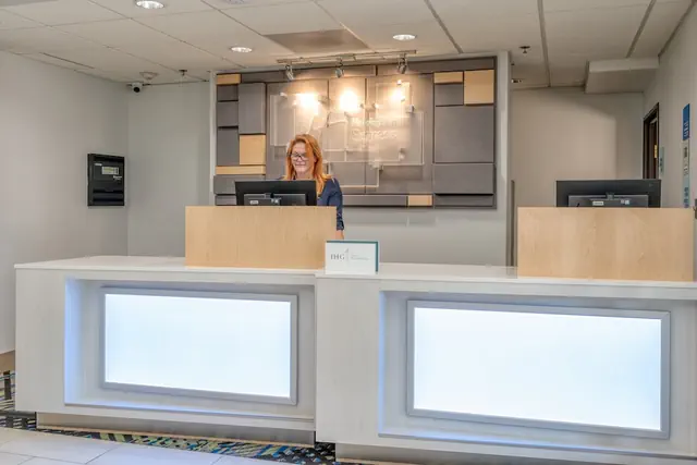 Photo 1 - Holiday Inn Express & Suites - Thornburg, S. Fredericksburg by IHG