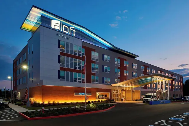 Photo 1 - Aloft by Marriott Cleveland Airport