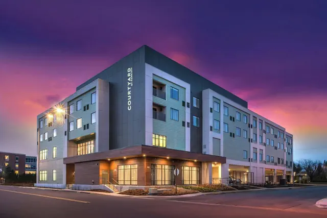 Photo 1 - Courtyard by Marriott Eugene Downtown
