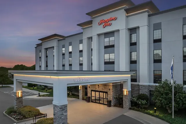 Photo 1 - Hampton Inn Kernersville