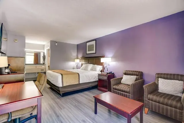 Photo 1 - Budget Inn Ellijay