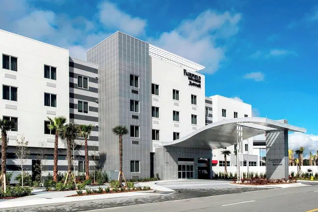 Photo 1 - Fairfield Inn & Suites by Marriott Daytona Beach Speedway/Airport