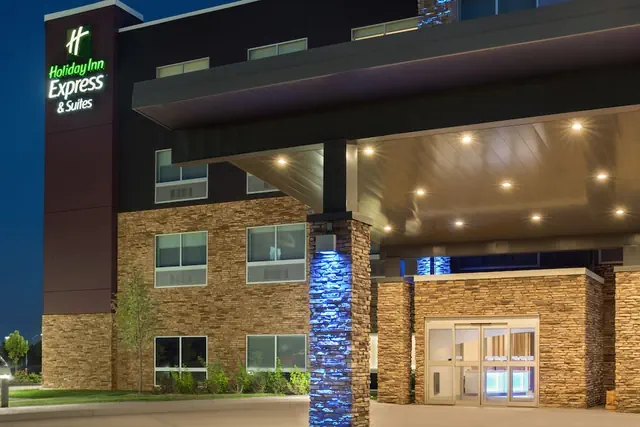 Photo 1 - Holiday Inn Express & Suites West Des Moines - Jordan Creek by IHG