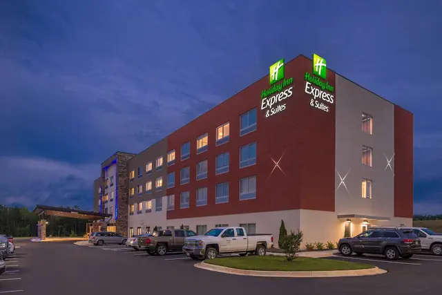 Photo 1 - Holiday Inn Express & Suites Farmville by IHG