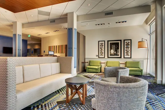 Photo 1 - Holiday Inn Express & Suites Summerville by IHG