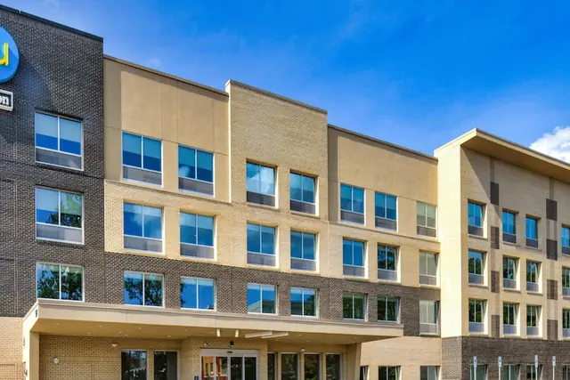 Photo 1 - Tru by Hilton Raleigh Durham Airport