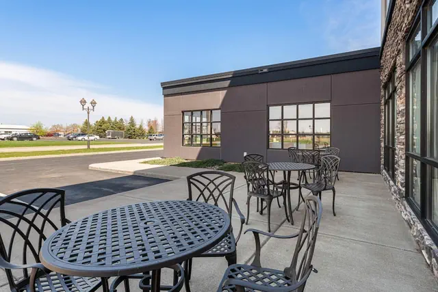 Photo 1 - Best Western Plus New Richmond Inn & Suites