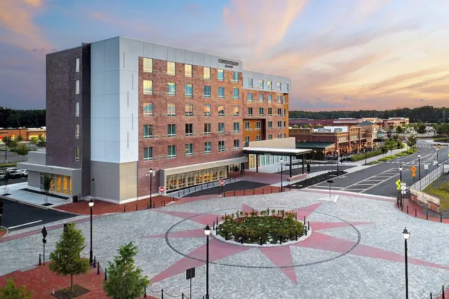 Photo 1 - Courtyard by Marriott North Brunswick