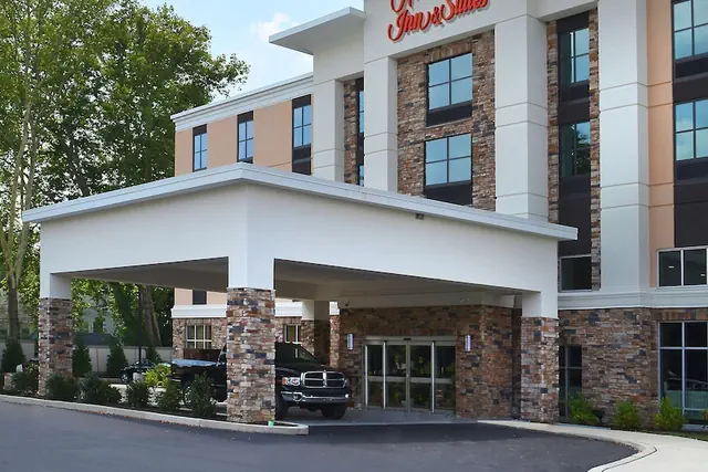 Photo 1 - Hampton Inn & Suites Philadelphia/Media