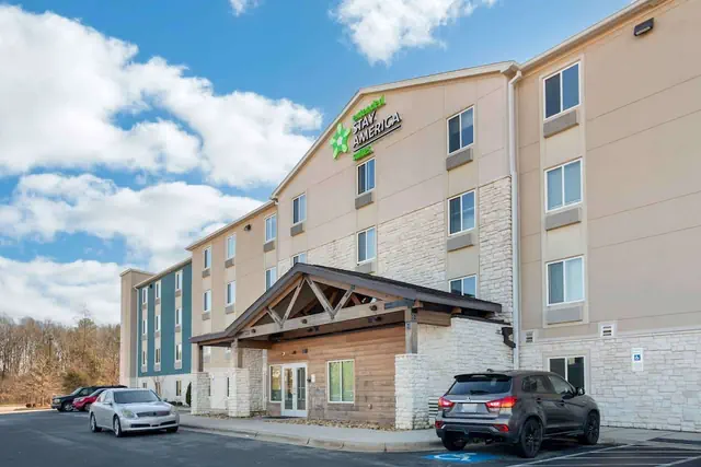 Photo 1 - Extended Stay America Select Suites - Charlotte - Northlake
