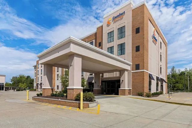 Photo 1 - Comfort Suites Columbia I-65