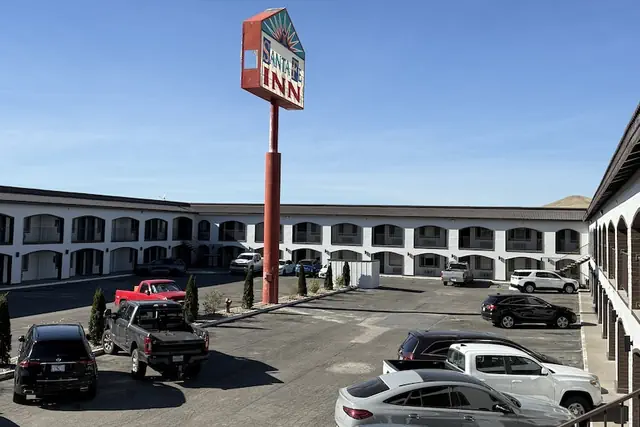 Photo 1 - Rodeway Inn Winnemucca