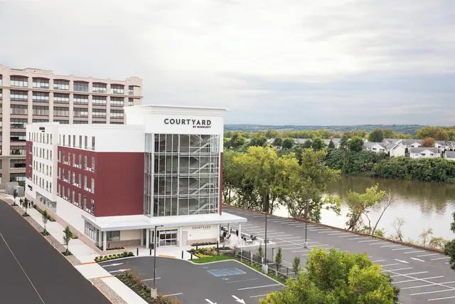 Photo 1 - Courtyard by Marriott Albany Troy/Waterfront