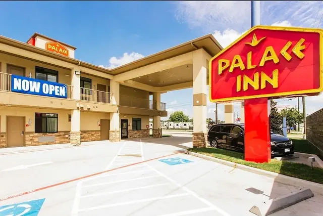 Photo 1 - Palace Inn Conroe
