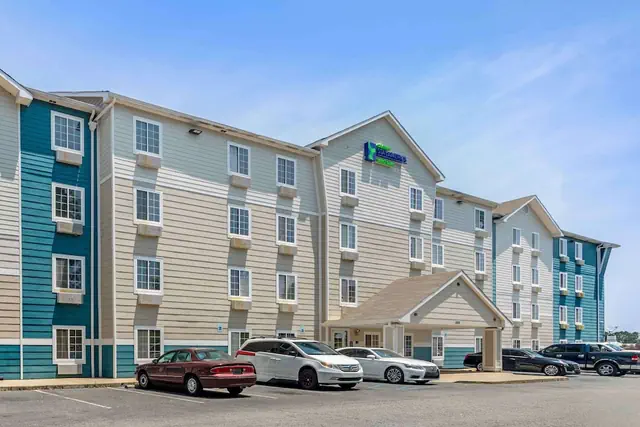 Photo 1 - Extended Stay America Select Suites - Tuscaloosa