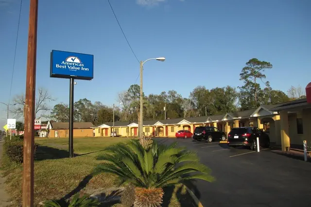 Photo 1 - Americas Best Value Inn Starke
