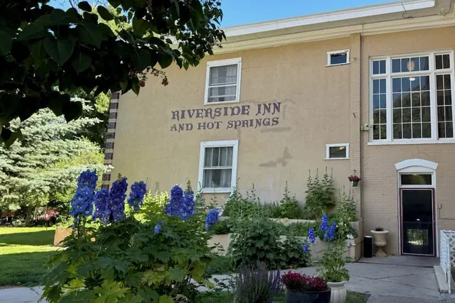 Photo 1 - Riverside Hot Springs Inn & Spa - Adults Only