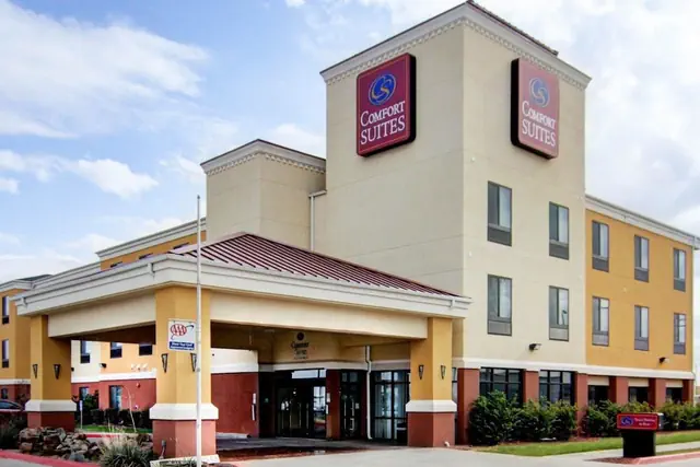 Photo 1 - Comfort Suites Fort Stockton