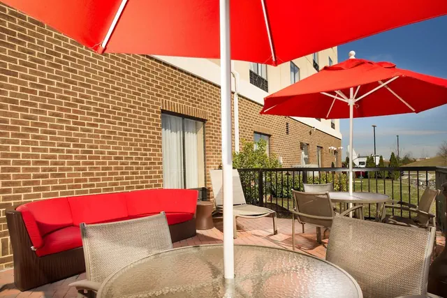 Photo 1 - Holiday Inn Express Hotel & Suites Columbia East - Elkridge by IHG