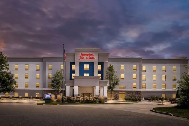Photo 1 - Hampton Inn & Suites Canton