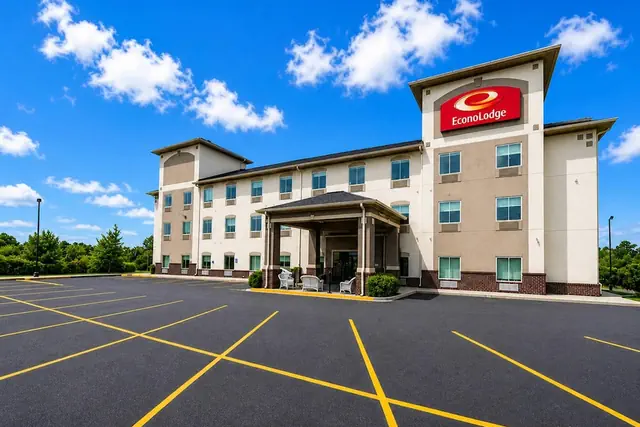 Photo 1 - Econo Lodge Augusta West near Fort Gordon