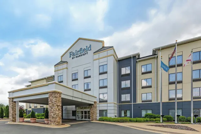 Photo 1 - Fairfield Inn & Suites by Marriott Gadsden