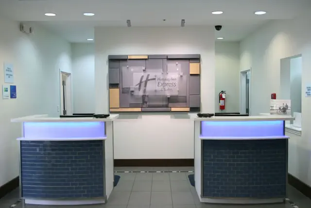Photo 1 - Holiday Inn Express Hotel & Suites Clute - Lake Jackson by IHG