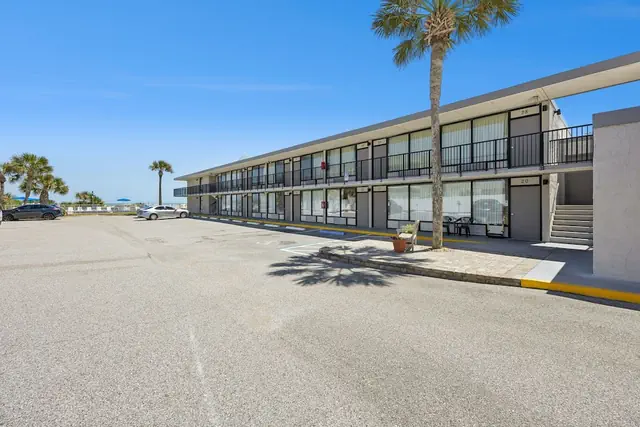Photo 1 - Beachside Motel