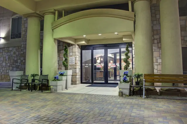 Photo 1 - Holiday Inn Express & Suites Paris, Texas by IHG