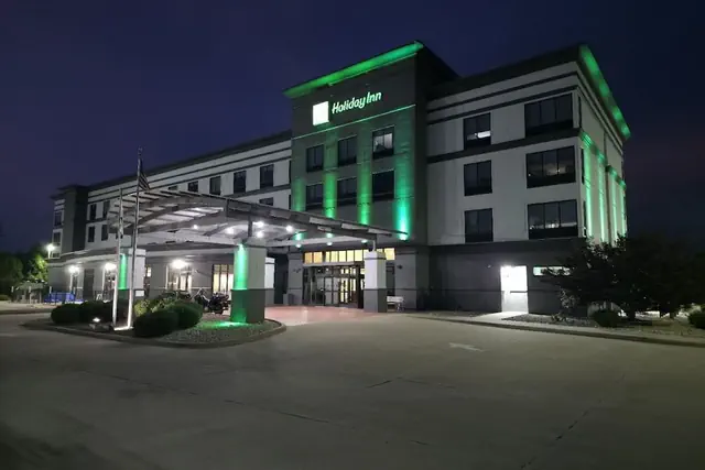 Photo 1 - Holiday Inn St. Louis Fairview Heights by IHG