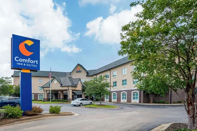 Photo 1 - Comfort Inn & Suites Daphne Spanish Fort - Mobile East