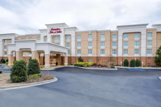 Photo 1 - Hampton Inn Suites Scottsboro