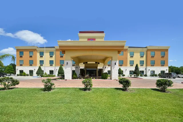 Photo 1 - Comfort Suites Bay City East