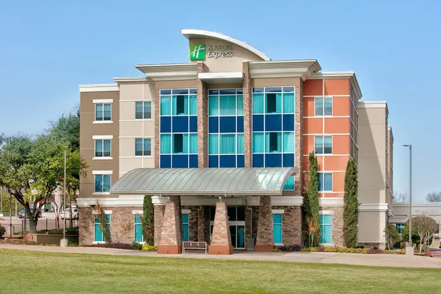 Photo 1 - Holiday Inn Express & Suites North Dallas at Preston by IHG