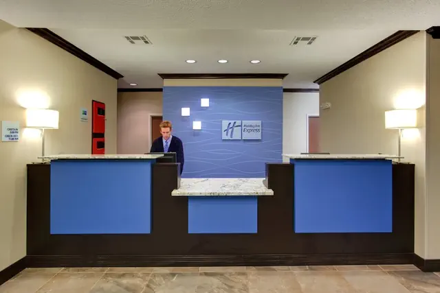 Photo 1 - Holiday Inn Express Hotel & Suites Albuquerque Airport by IHG